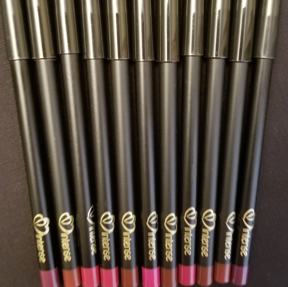 INTENSE Pencil lip  liner